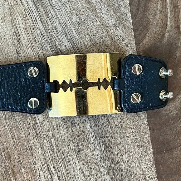 Alexander McQueen McQ razor blade oversized leather cuff wide bracelet - Picture 8 of 14